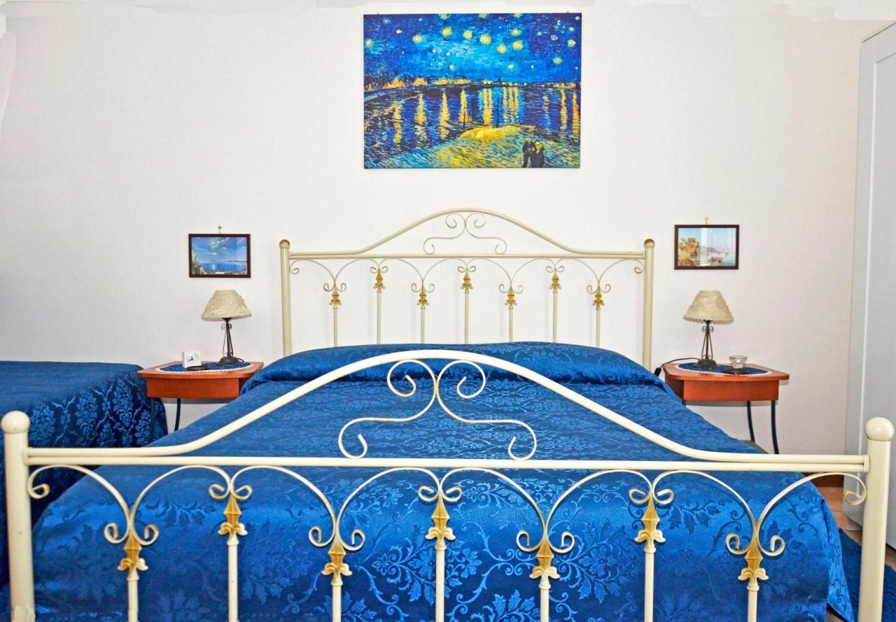 Bed & Breakfast A Castel Capuano Neapel Exteriör bild