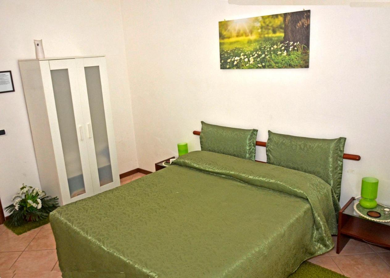 Bed & Breakfast A Castel Capuano Neapel Exteriör bild